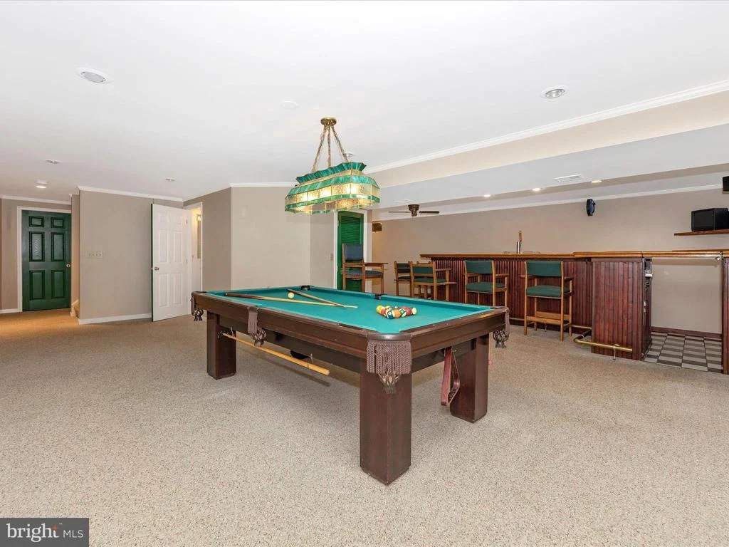 Photo of 112 BOOKHAM LANE