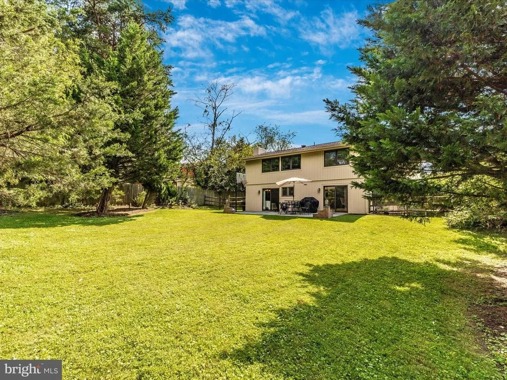 Photo of 11709 FLINTS GROVE