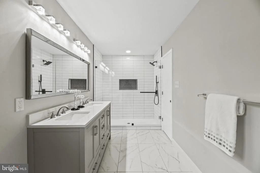 Photo of 312 STONEGATE DRIVE
