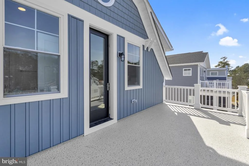 Photo of 662 TINGLE AVENUE
