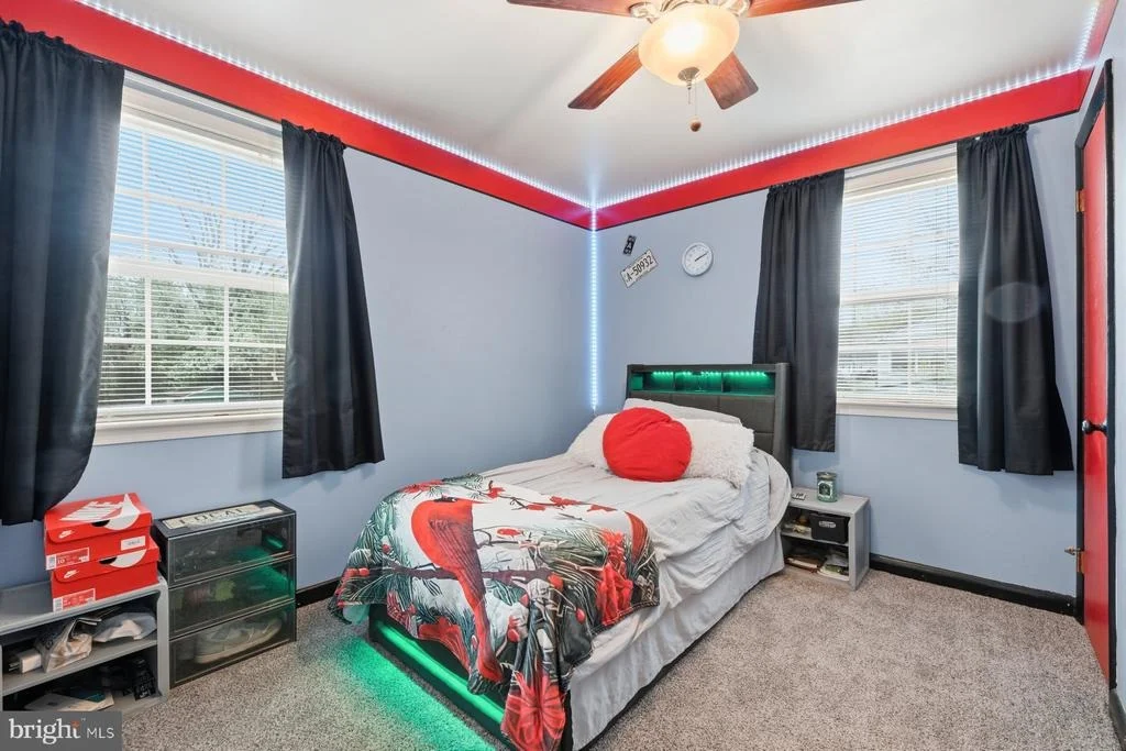 Photo of 530 RITA DRIVE