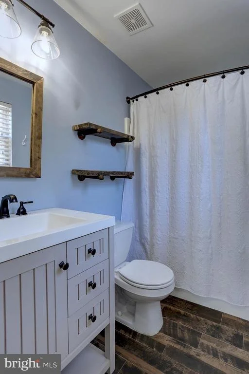 Photo of 2124 FREDERICK