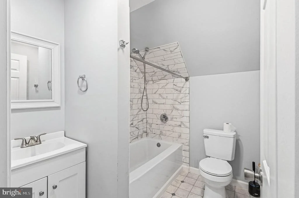 Photo of 19268 DEERFIELD ROAD