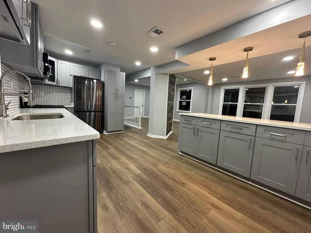 Photo of 4103 MAPLE