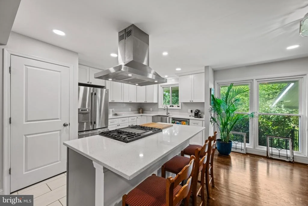 Photo of 803 JOPPA ROAD W