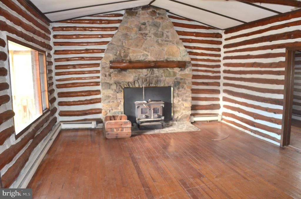 Photo of 11680 TEMPLE LOOP