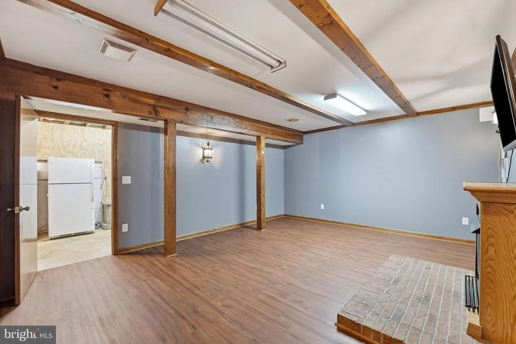 Photo of 2747 TWYMANS MILL
