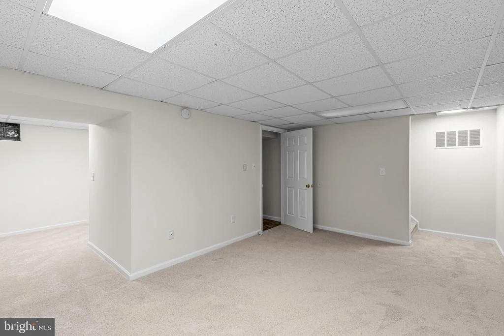 Photo of 6273 HIDDEN CLEARING