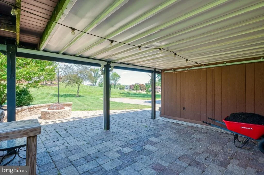 Photo of 2405 CLARET DRIVE