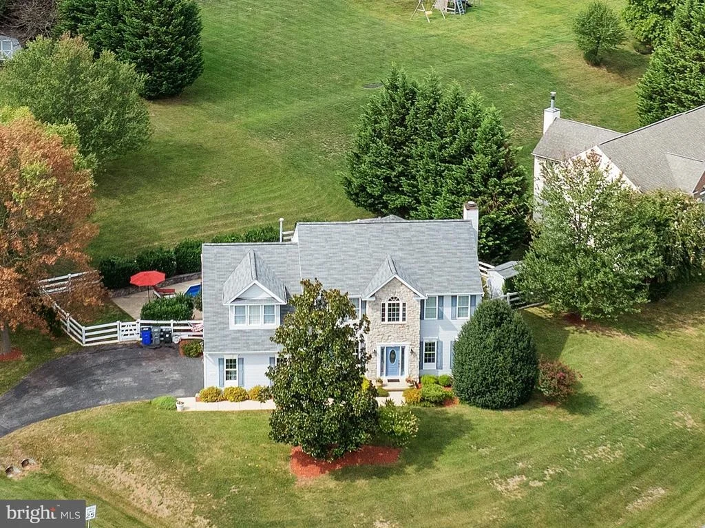 Photo of 13700 SAMHILL DRIVE