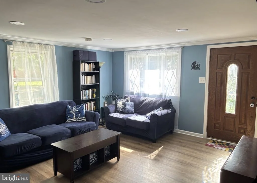 Photo of 2911 WILLOUGHBY BEACH ROAD