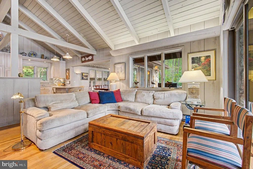 Photo of 1677 SHORELINE DRIVE