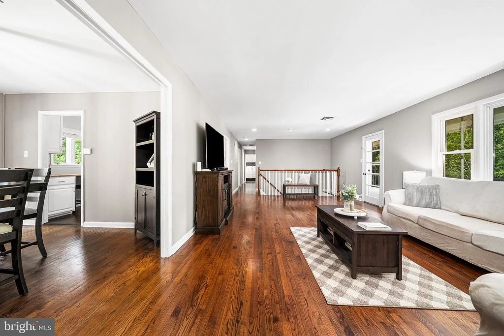 Photo of 1213 DALE DRIVE