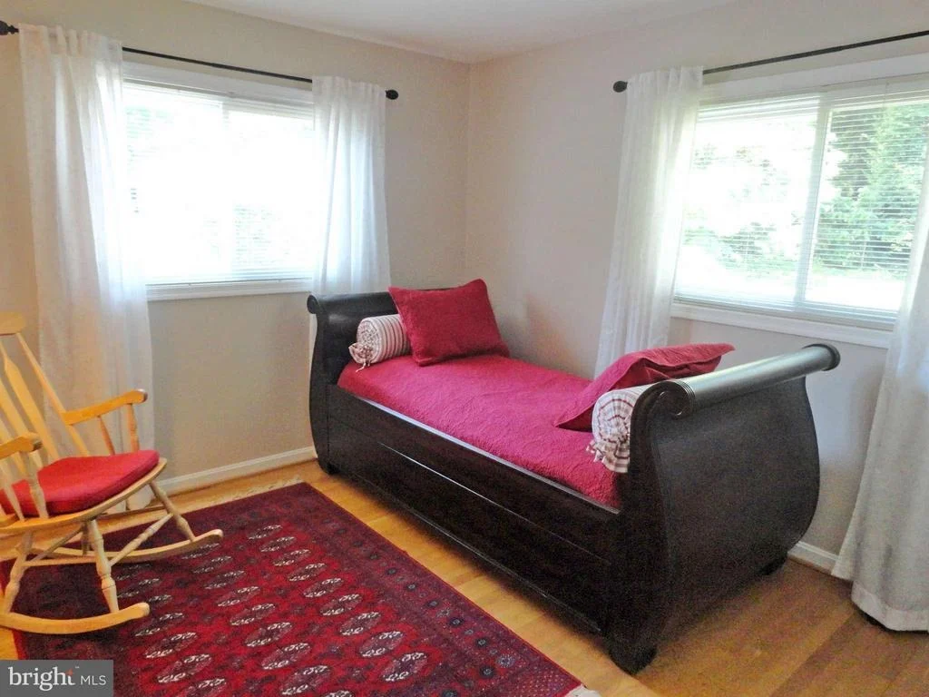 Photo of 7125 THRASHER ROAD