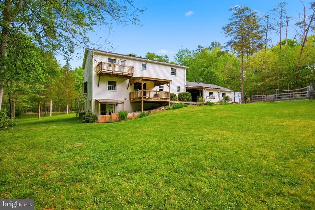 Photo of 9045 FORESTVIEW DRIVE