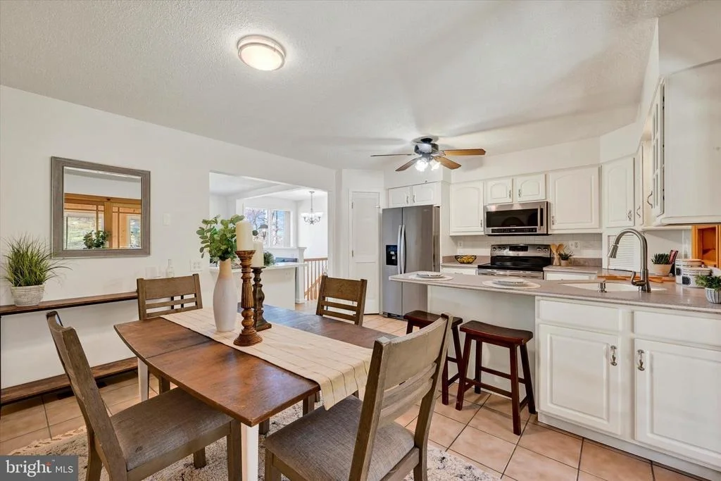Photo of 5451 GLEN ARM ROAD