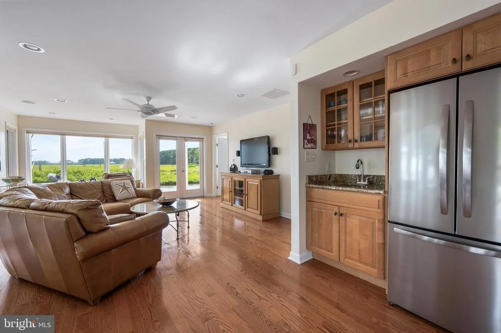 Photo of 13 VENETIAN DRIVE