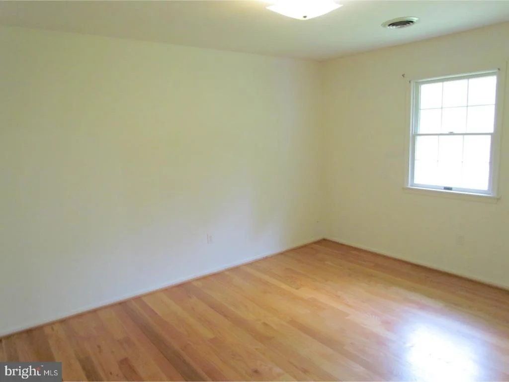 Photo of 402 ARTIS DRIVE