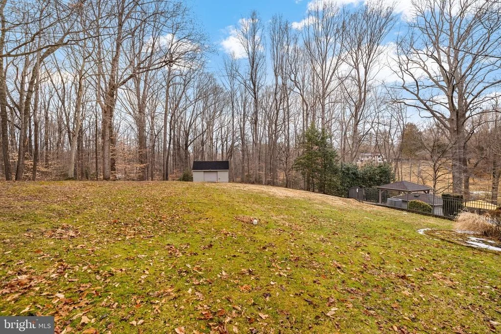Photo of 5500 BEECH RIDGE DRIVE