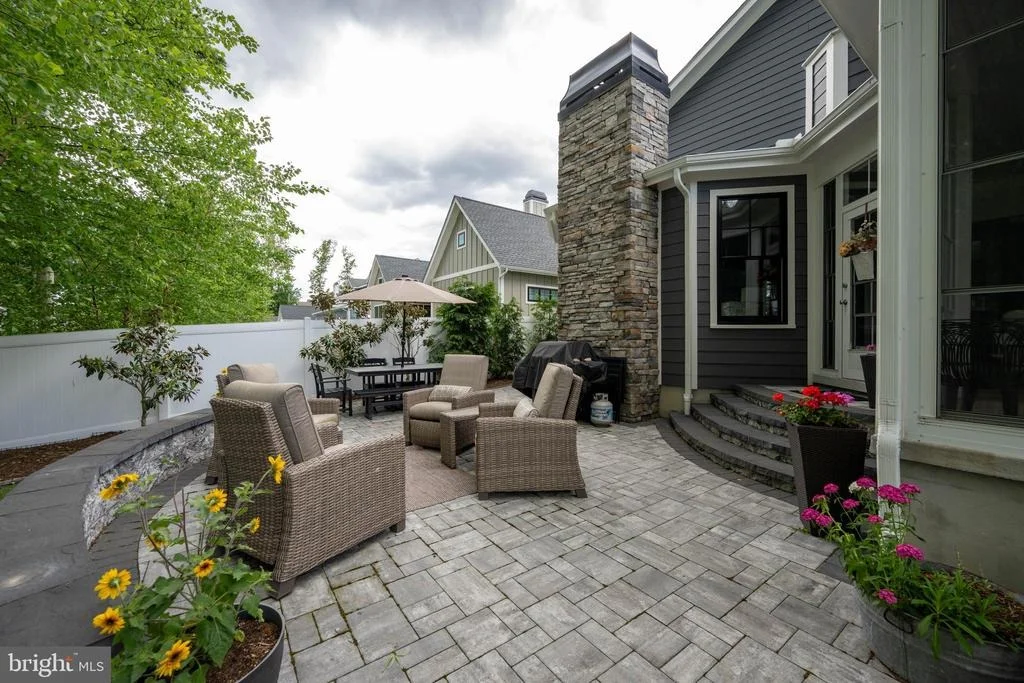Photo of 516 SEAGULL DRIVE