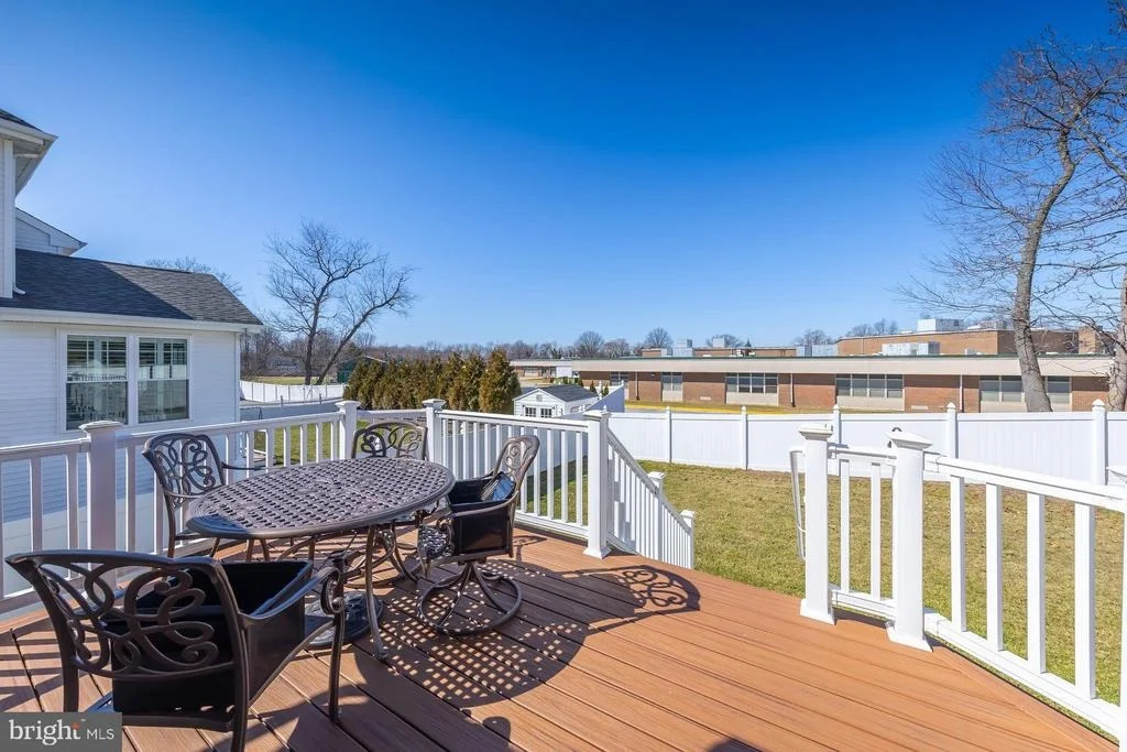 Photo of 633 WORCESTER DRIVE