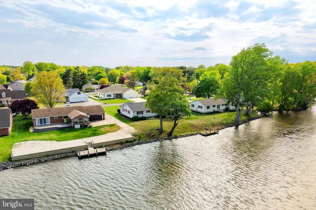 Photo of 30455 E MILL RUN