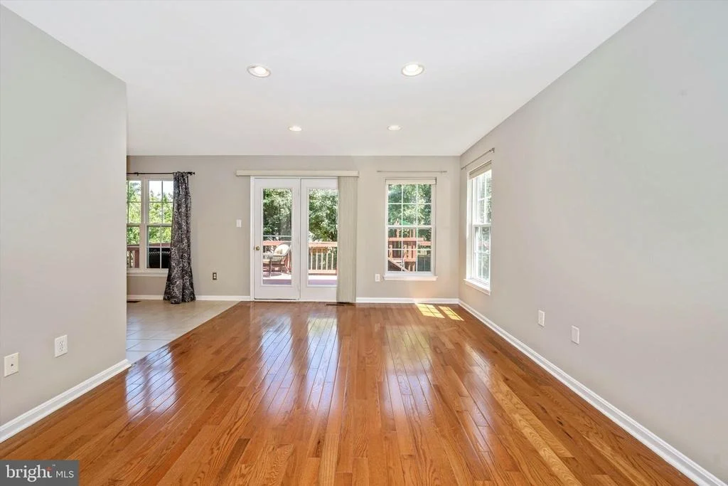 Photo of 12207 EMERALD WAY