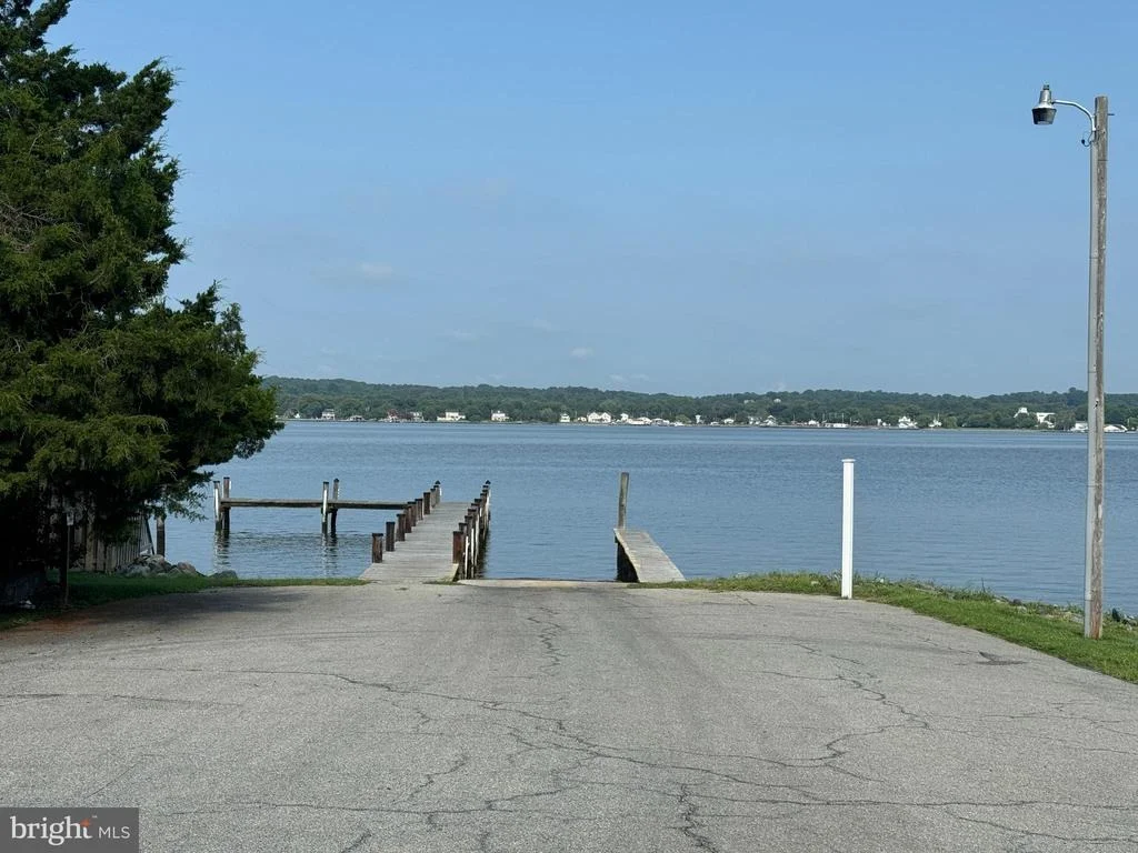 Photo of 318 OVERLOOK DRIVE