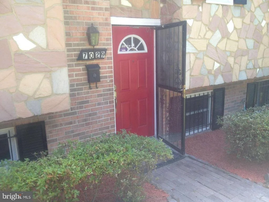 Photo of 7029 CANYON DRIVE
