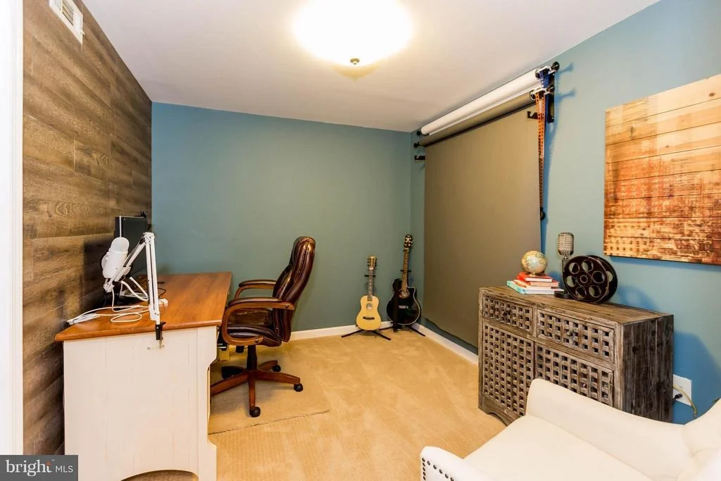 Photo of 6438 OLD HIGHGATE DRIVE