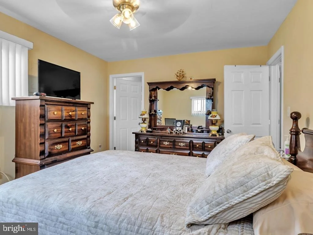 Photo of 18 BEACON DRIVE