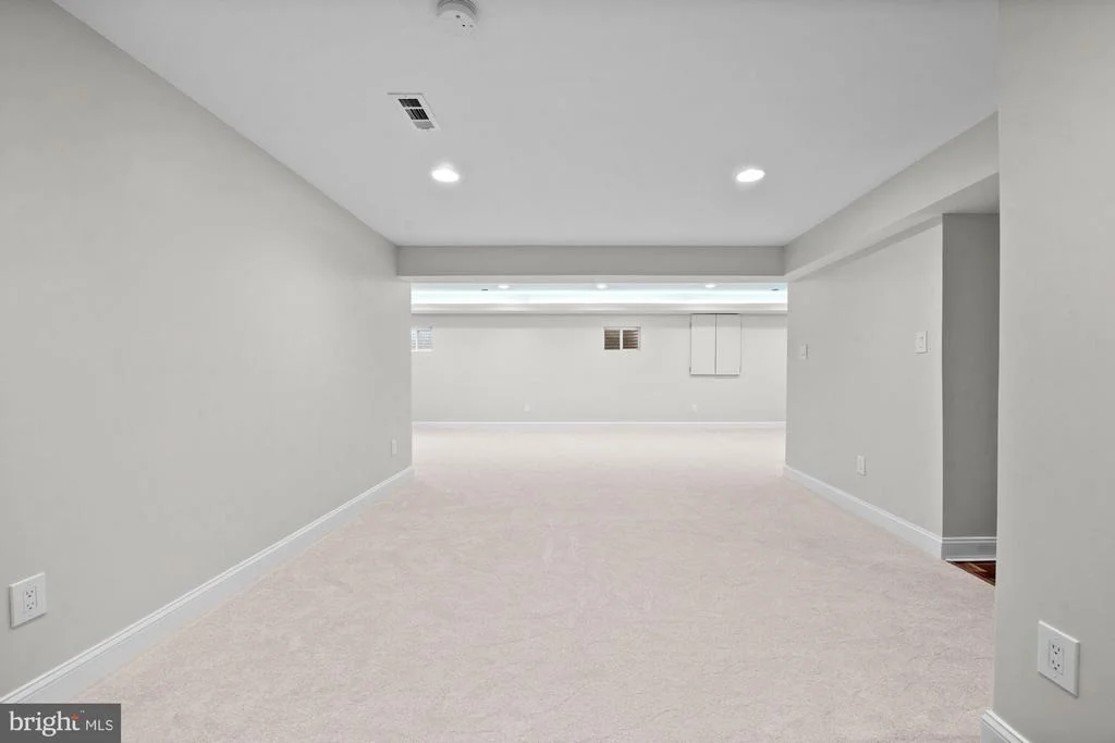 Photo of 10215 MARTINHOE DRIVE