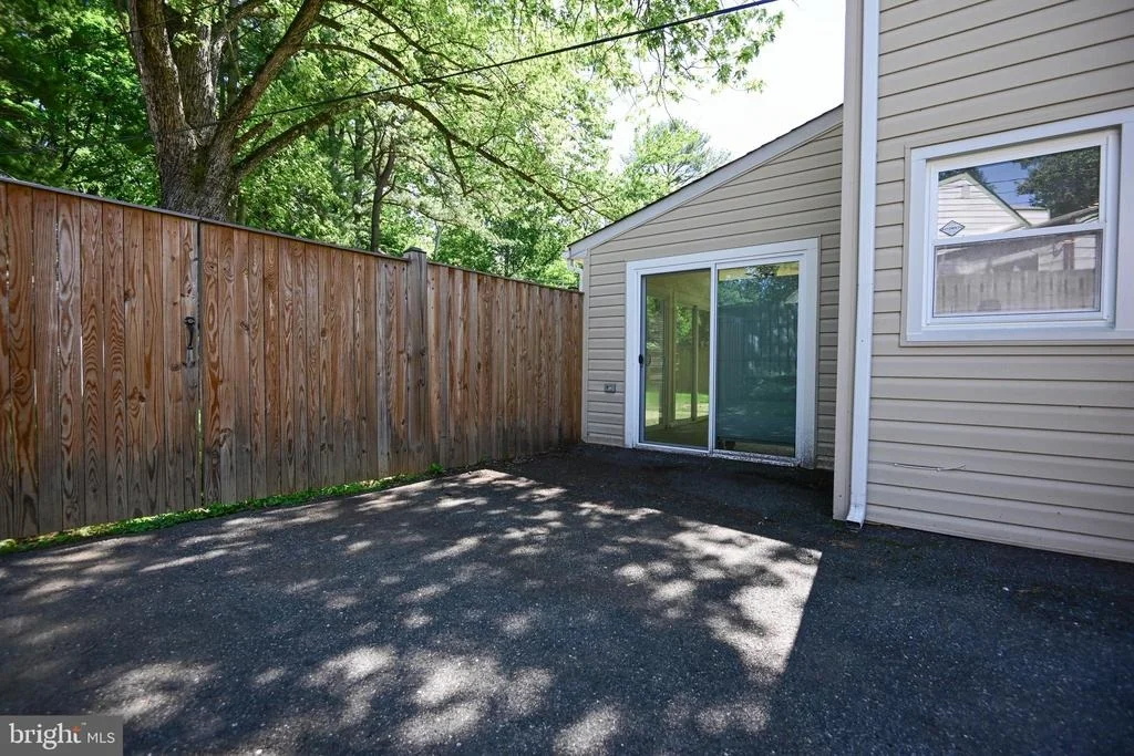 Photo of 916 BEAVERBANK CIRCLE