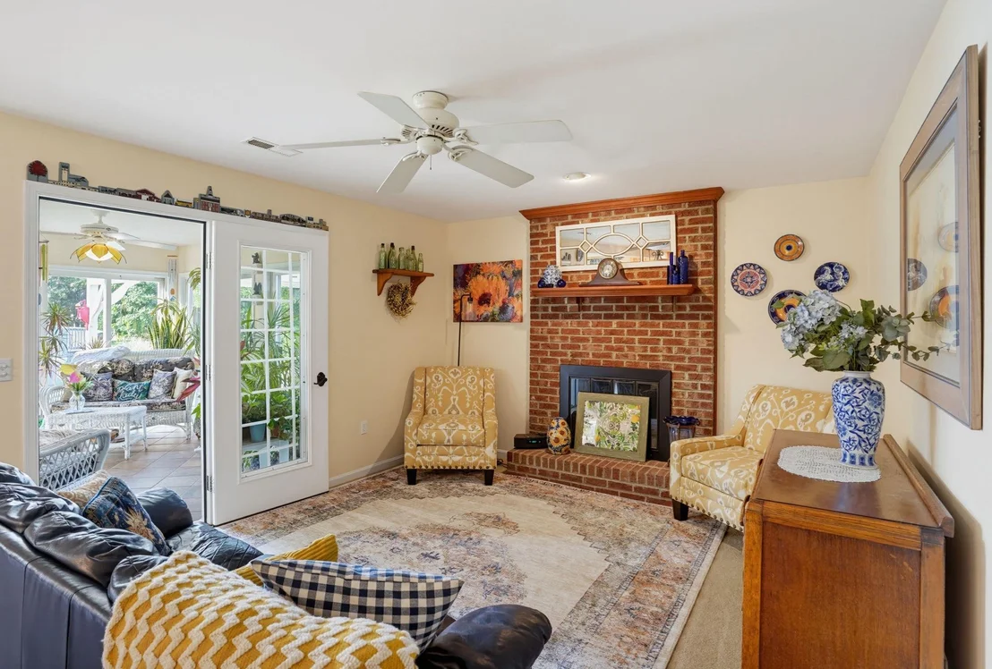 Photo of 36 BENSON COURT