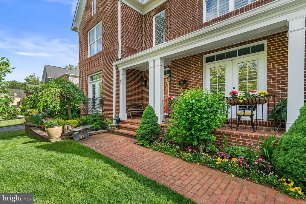 Photo of 7239 WINDSOR LANE