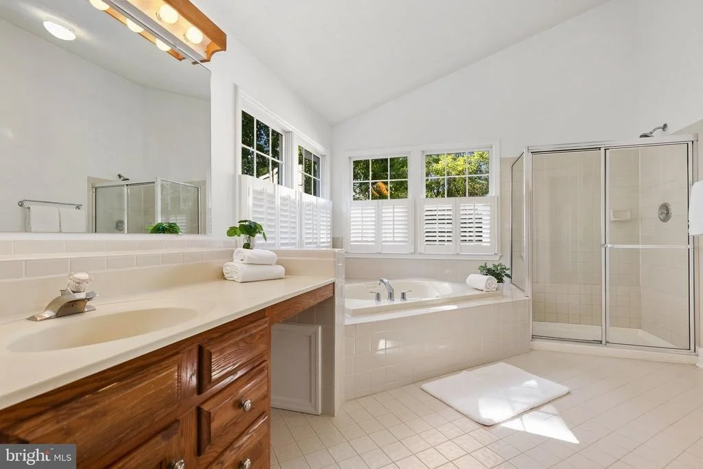 Photo of 11610 SILVERMAPLE COURT