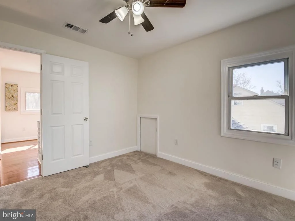 Photo of 4206 GARRETT PARK ROAD