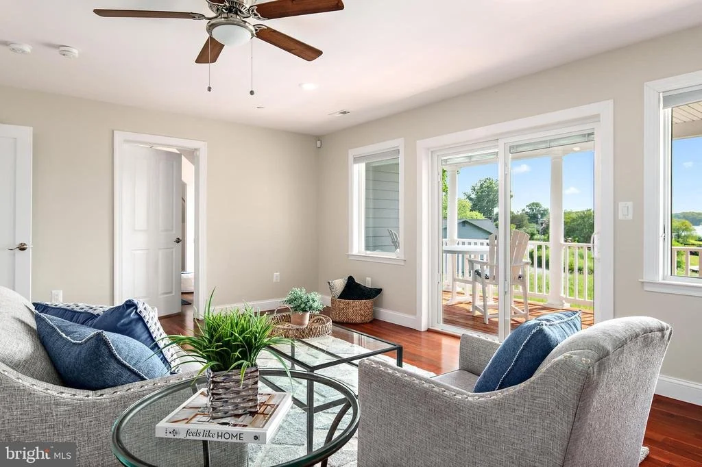 Photo of 621 HARBOR DRIVE