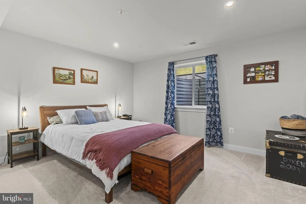 Photo of 2944 HERITAGE DRIVE
