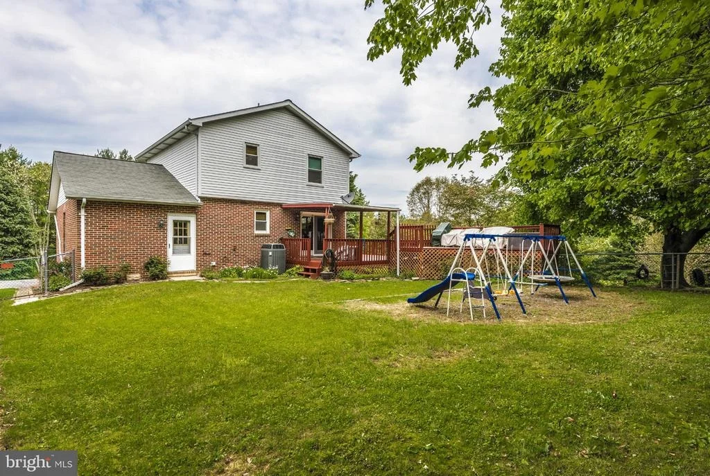 Photo of 2925 THURSTON ROAD