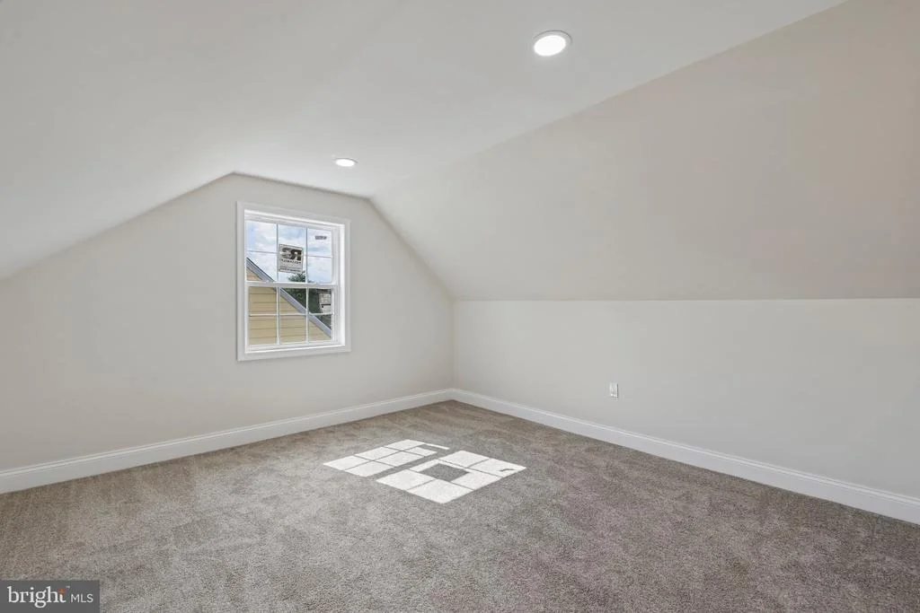 Photo of 3215 ROSALIE ROAD