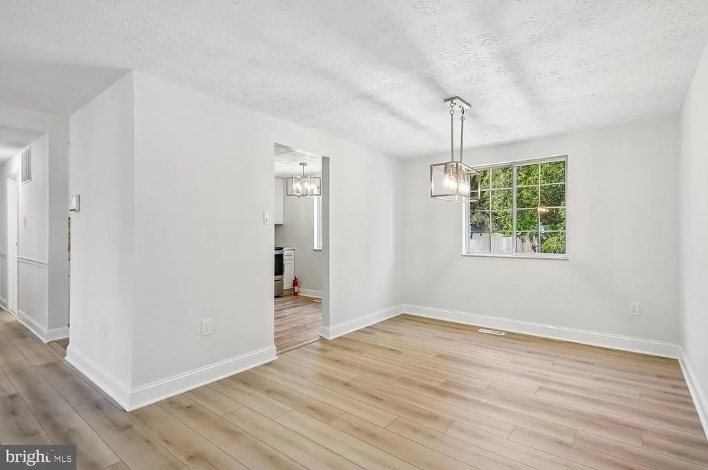 Photo of 6612 SEWARD ROAD