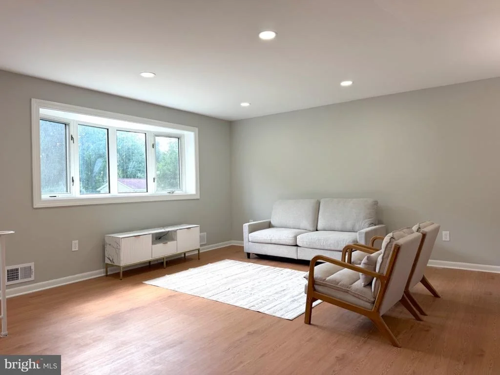 Photo of 2402 JOSEPH DRIVE