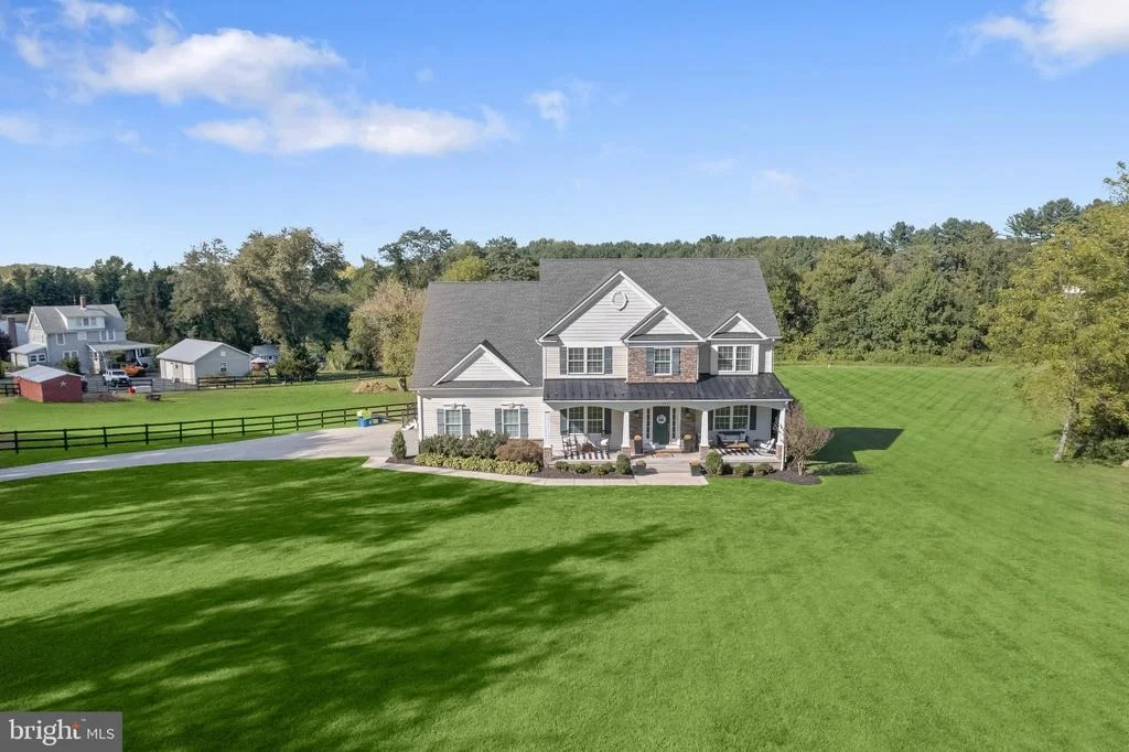Photo of 4921 JENKINS LANE