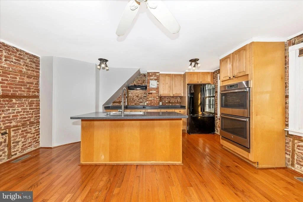 Photo of 8204 BALL ROAD