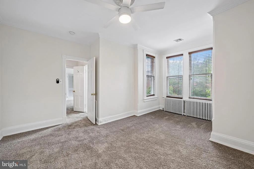 Photo of 123 7TH STREET NE