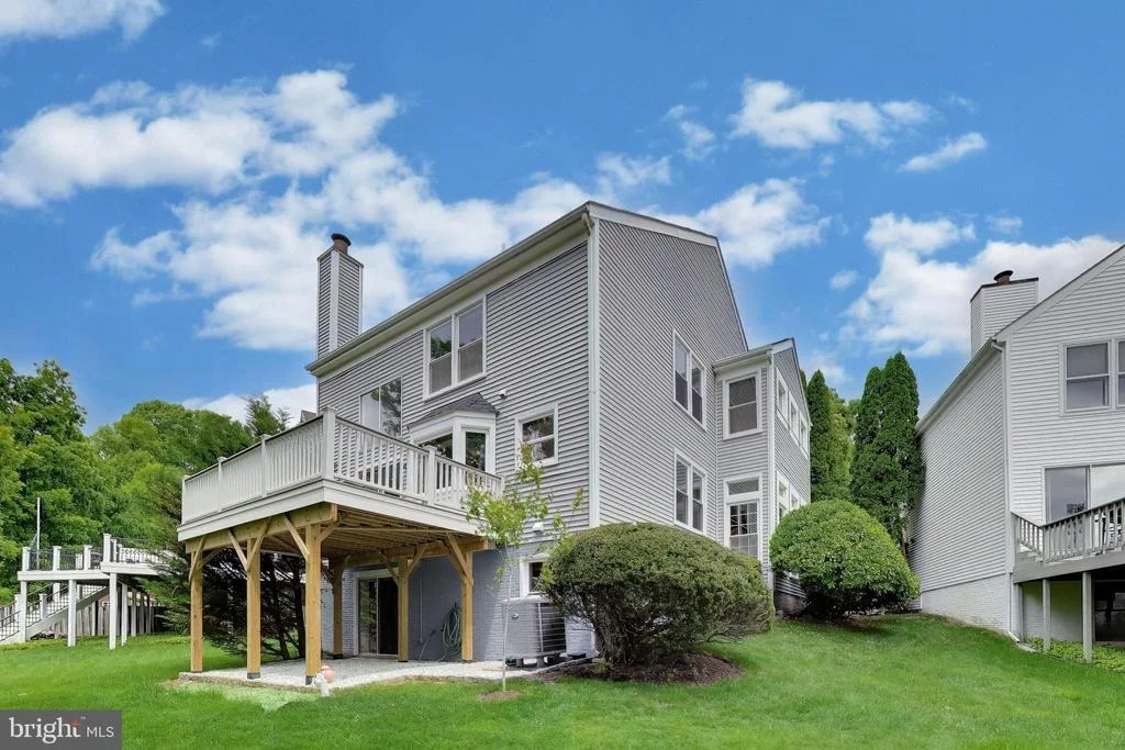 Photo of 2421 PONDSIDE TERRACE