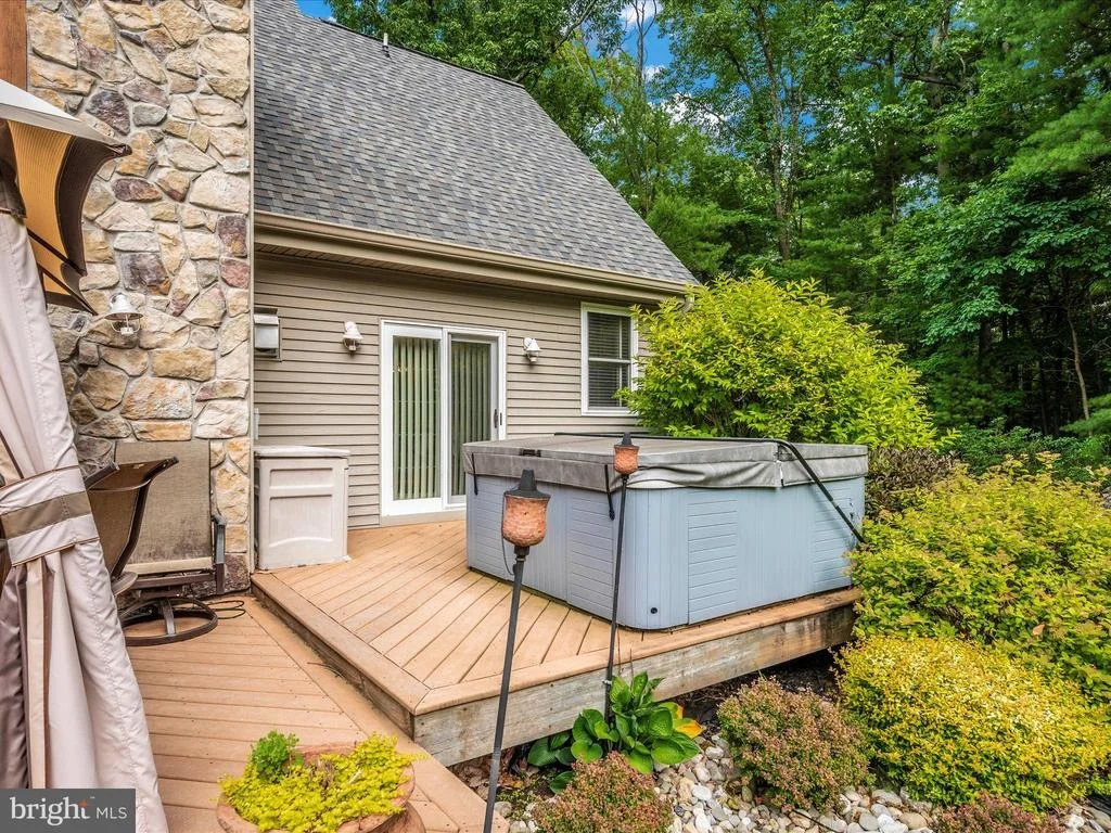 Photo of 7907 BLACK ROAD