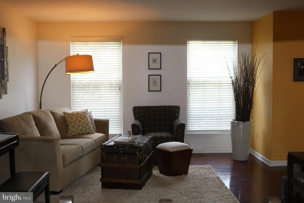 Photo of 42 OAK VIEW DRIVE