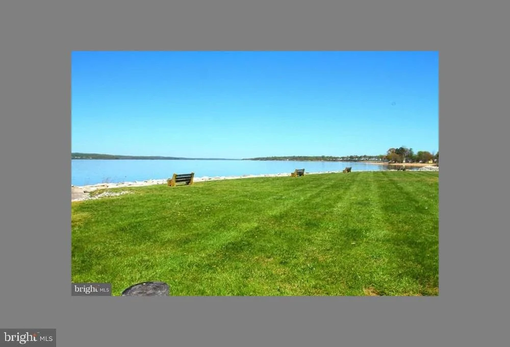 Photo of 75 CIRCLE DRIVE